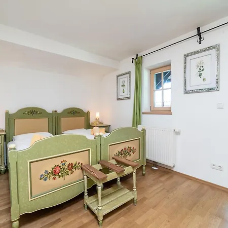 Spacious Villa In Zell Am See Near Ski Area, Cleaning Included Villa