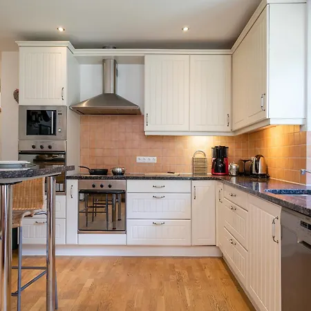 Villa Spacious Villa In Zell Am See Near Ski Area, Cleaning Included