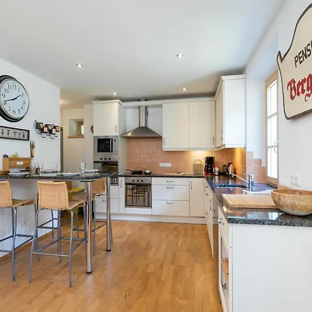 Villa In Zell Am Near Lake, Cleaning Included Zell am See