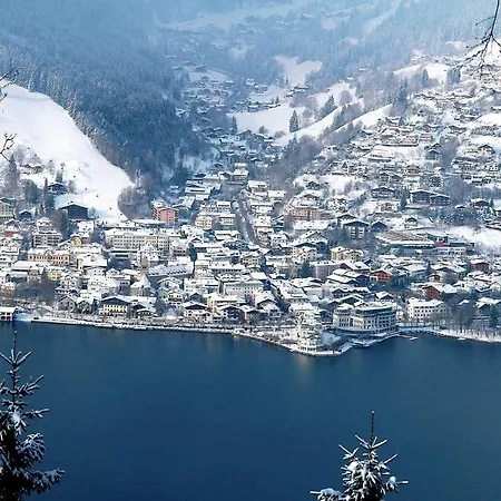 In Zell Am Near Lake, Cleaning Included Zell am See