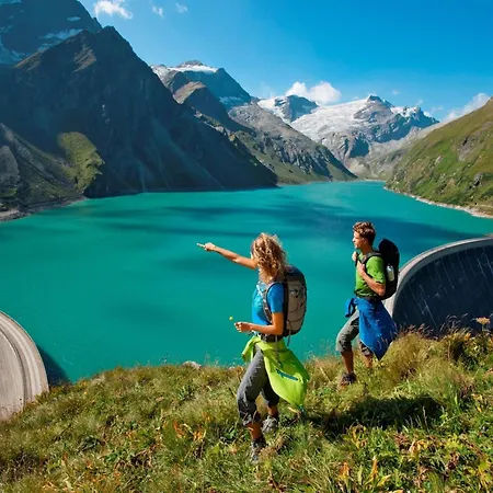 In Zell Am Near Lake, Cleaning Included Zell am See